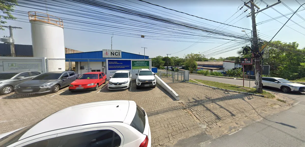 Obra executada para Nippon Carbide: Instalações industriais completas